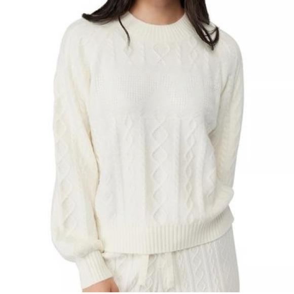 Spiritual Gangster Sweaters - Elegant White Cable Knit Sweater